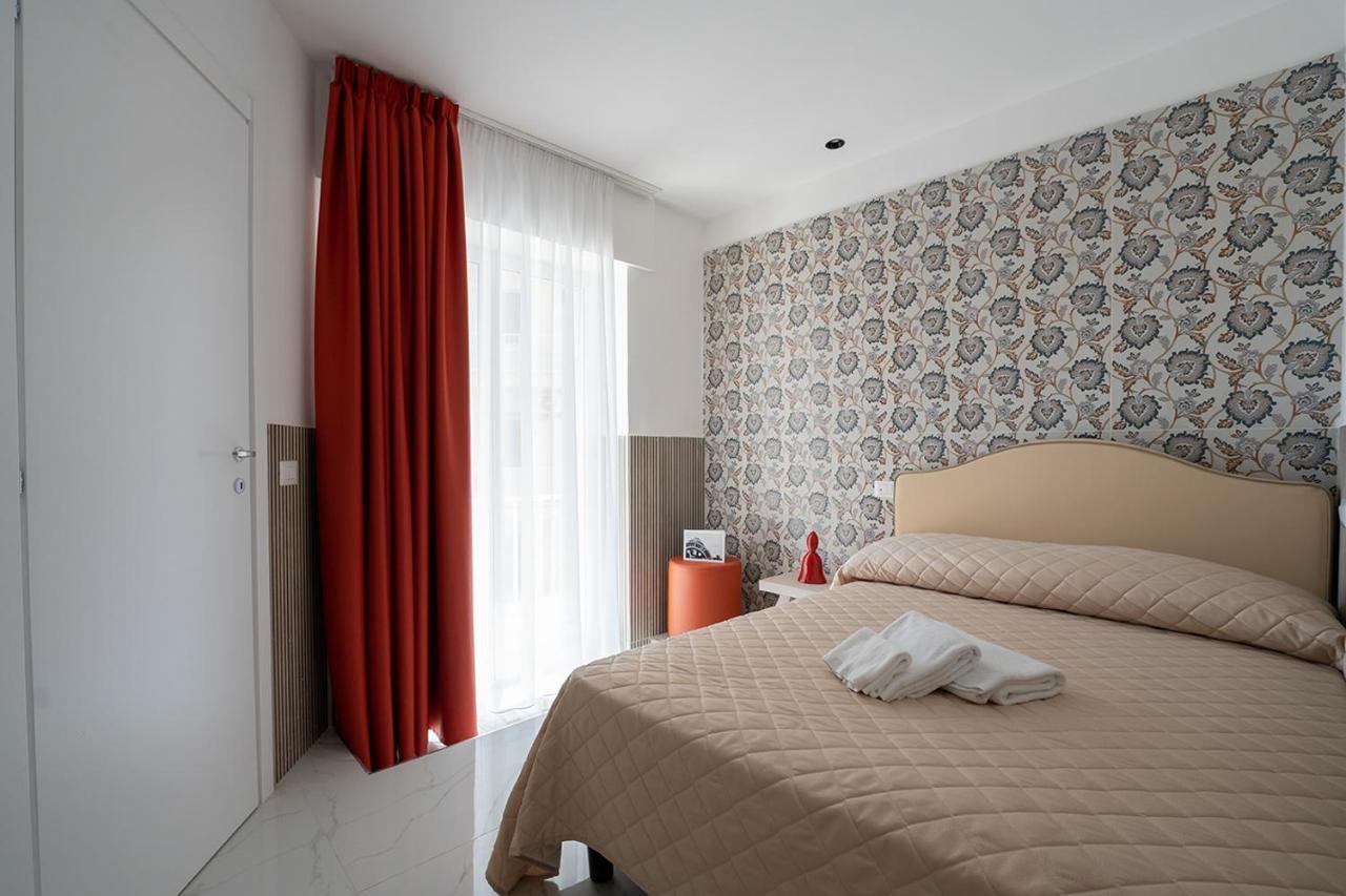 P.C. Boutique H. De Gasperi, Napoli Centro, By Clapa Group Hotel Kültér fotó